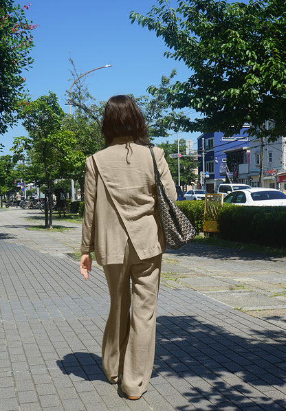 프리오더 (선주문) :: 리넨 언밸런스 블레이저 (베이지)